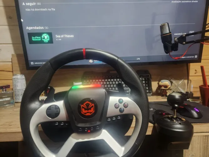 Volante Pcyes com forcefeedback