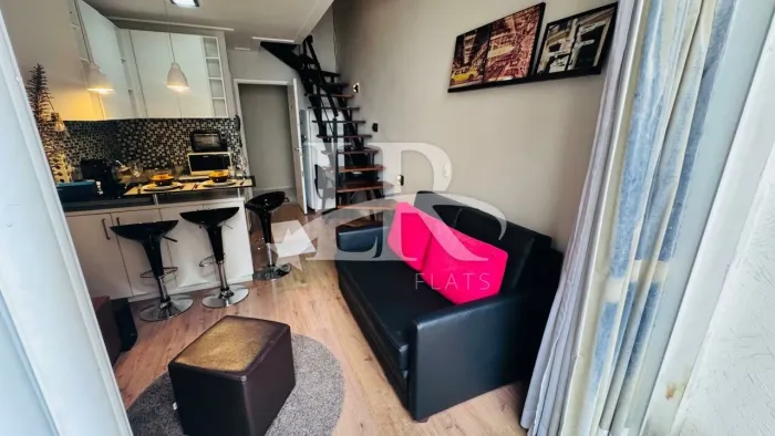 LR Flats - Flat mobiliado à venda no Brooklin