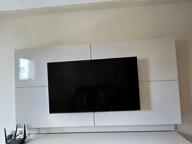Bancada com painel TV até 75" - R$ 550,00