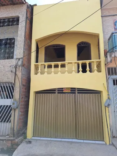 EXCELENTE CASA NO CASTANHEIRA