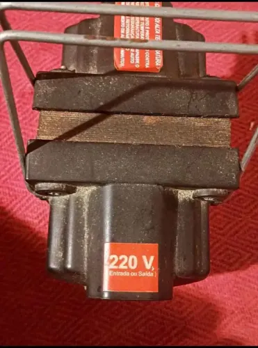 Transformador bivolt