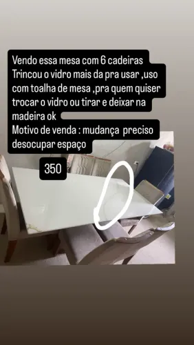 Mesa com detalhe