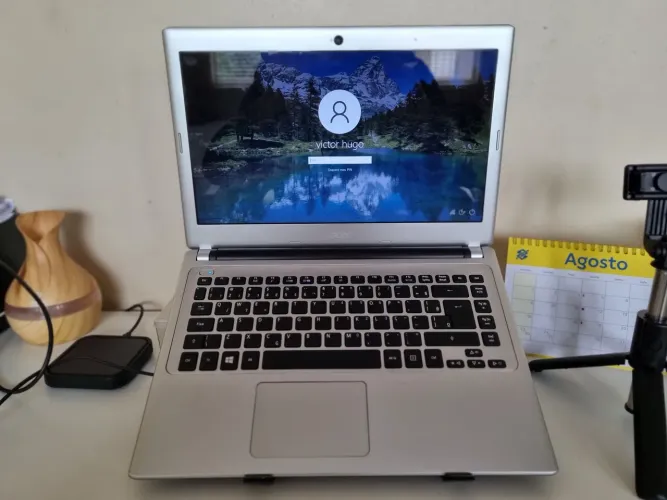 Acer Aspire V5-471|Core i3|8gb|SSD 240GB + HD 500GB