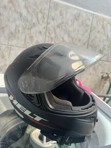 Capacete