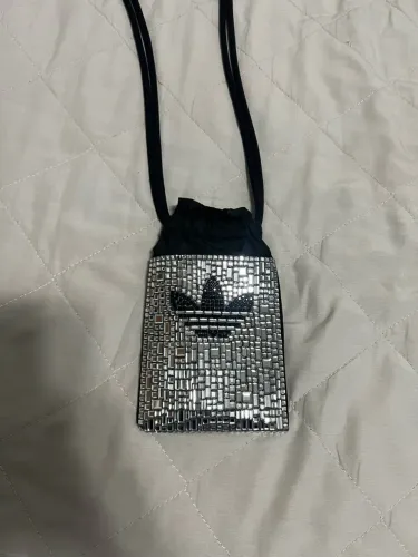 Bolsa adidas brilhante