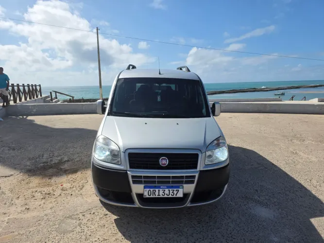 Fiat Doblo Essence 1.8 Flex 16V 5P 2014