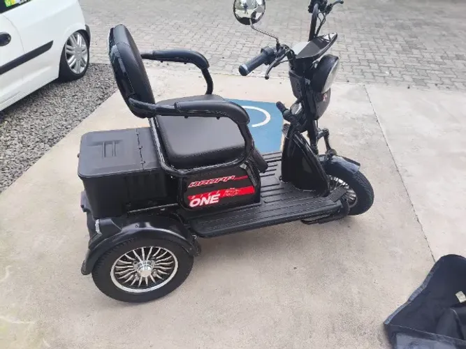 Vendo Triciclo 1000w