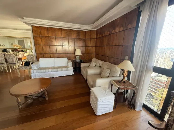 Apartamento para venda em Perdizes com 4 quartos, sendo 2 suítes, 252m²