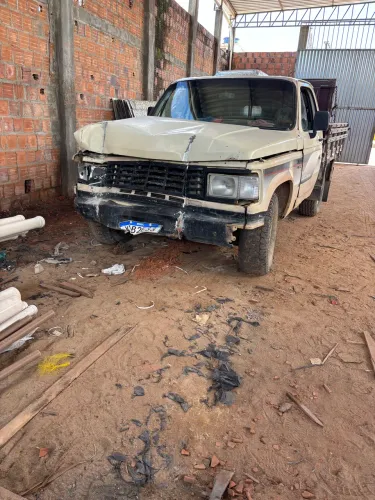 Chevrolet D-20 S / Luxe 3.9/4.0 Diesel 1988