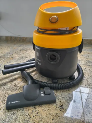 Aspirador Electrolux AQP10