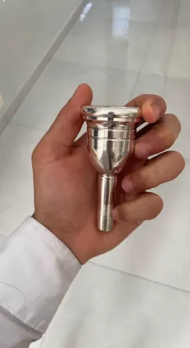 Bocal de tuba Perantucci Pt50+ ( cópia )