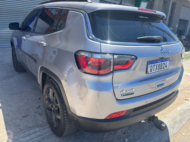 Jeep Compass Longitude 2.0 4X4 Dies. 16V Aut. 2020