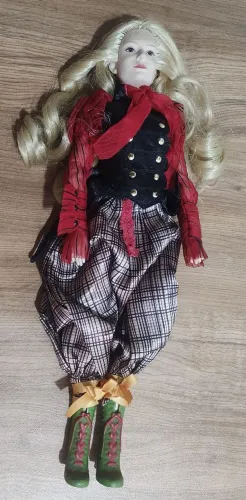 Boneca Alice através do espelho original Disney 
