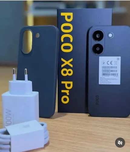 Poco X8 Pro 5G, 512/8GB RAM, cores preto, verde e branco, bateria de 6.500 mAh, LACRADO.