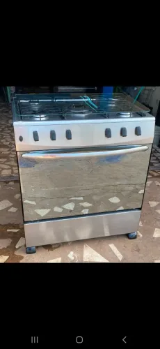 Vendo fogao atlas funcionando perfeitamente Bocas e forno ok , lindo