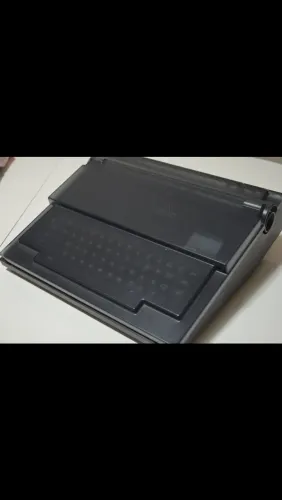 Máquina de escrever