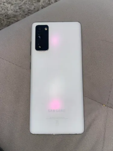 Vendo Samsung Galaxy S20 FE (Para Retirada de Peças / Conserto)