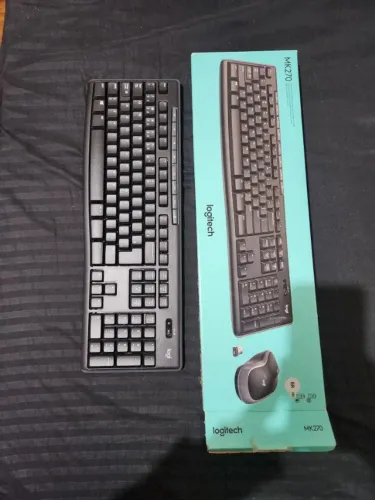 Lote de mouses  e teclado Logitech sem dongle