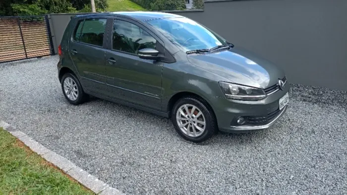 Volkswagen Fox Comfortline 1.6 Flex 8V 5P 2015