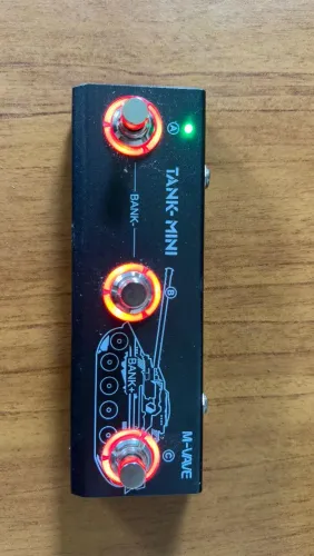 Pedaleira Mvave Tank Mini Guitarra Multiefeito Bluetooth<br><br>21 Presets