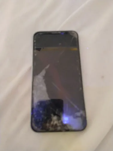 iPhone 11 carcaça