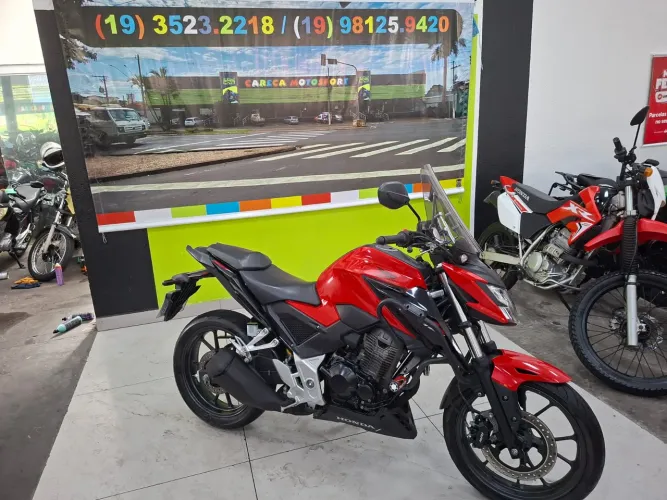 HONDA CB 300F TWISTER CBS
