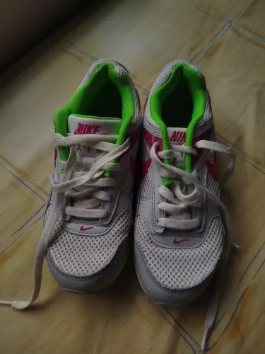 Tênis Nike air 35