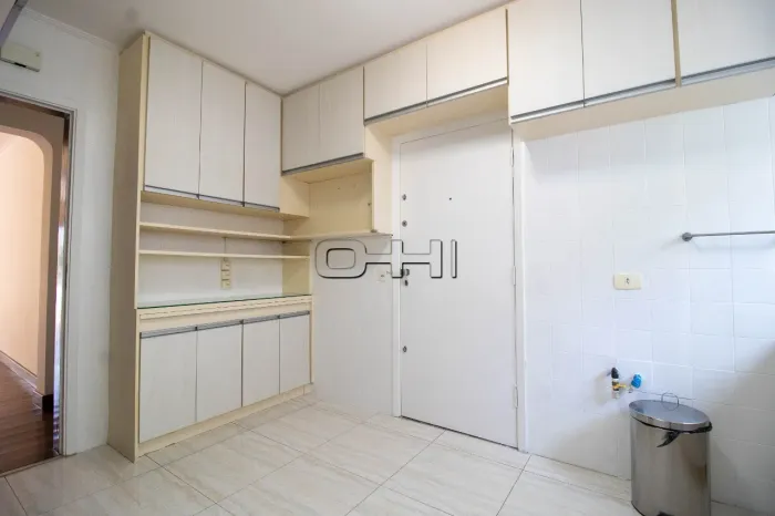 Aluguel Apartamento 3 Dormitórios - 120 m² Itaim Bibi