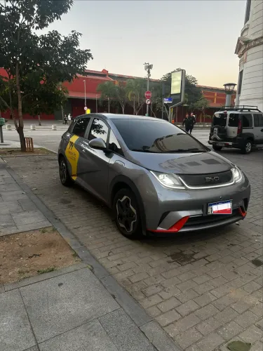 BYD Dolphin EV (Elétrico) 2026