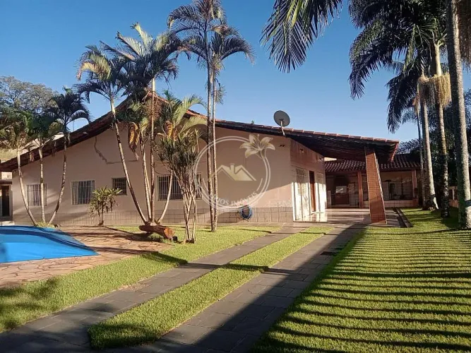 Chacara em Condominio Fechado, R$ 1.400.000 Araçariguama/SP