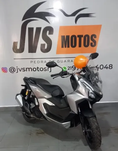 Honda ADV 160 2025