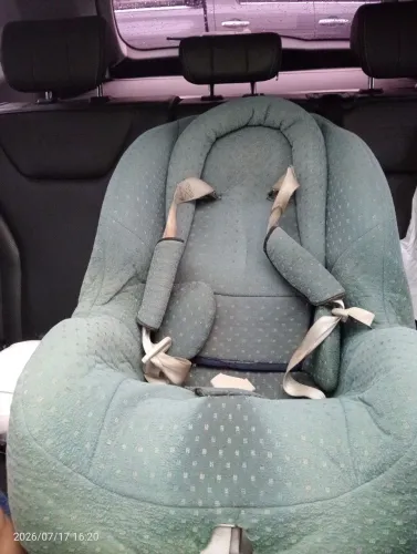 Cadeirinha de Criança para Carro
