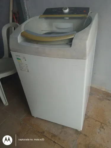 Máquina de lavar roupa Brastemp 9 kilos olhar fotos e descrição