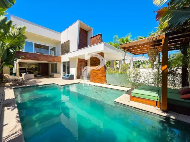 Casa com piscina, 6 dormitórios, Riviera de São Lourenço