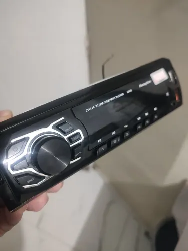 Aparelho de som para carro 