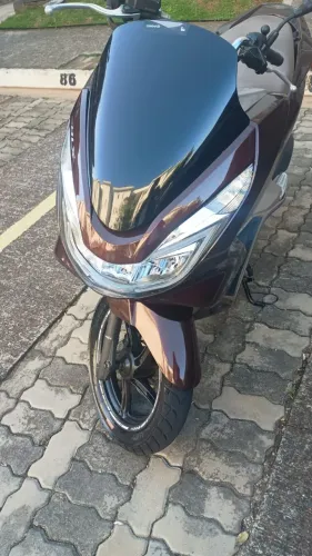 Vendo PCX 150 Marrom