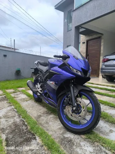 YAMAHA R15 NOVÍSSIMA