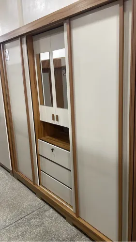 Guarda-Roupa de Casal Natal