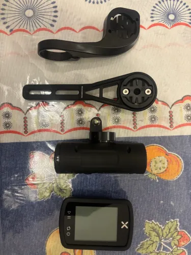 GPS XOSS G2+ com suporte