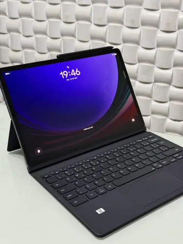 Galaxy Tab S9+ 512GB | 12GB RAM | S Pen + Teclado Original | Impecável