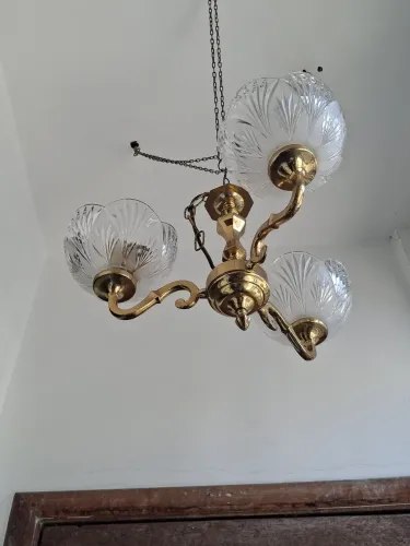 Luminária de latão e cristal