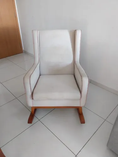 Cadeira de amamentação 
