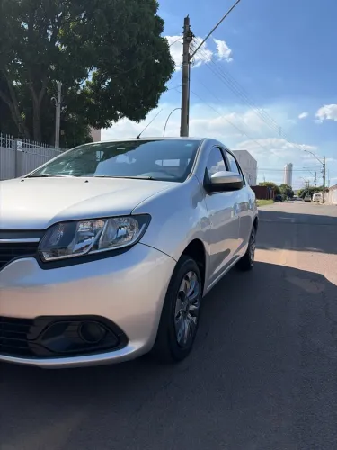 Renault Logan Expres./exp. UP Hi-flex 1.0 16V 4P 2015