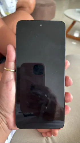 Celular iPhone 15 265 g preto