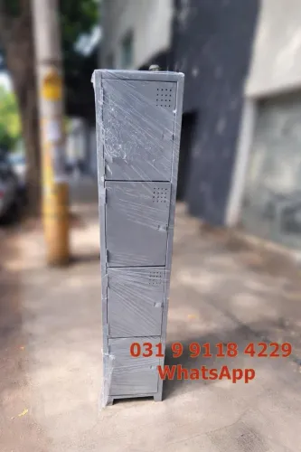 Armário de aço Roupeiro 4 Portas Novo Frete grátis