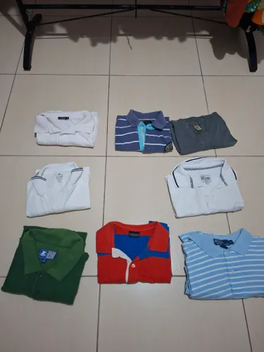 Camisas Pólo de Marcas e tamanhos variados