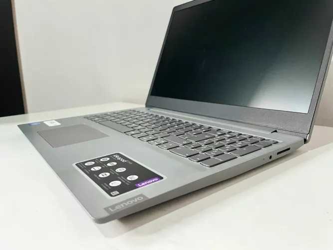 Notebook Lenovo Ideapad S145 i3