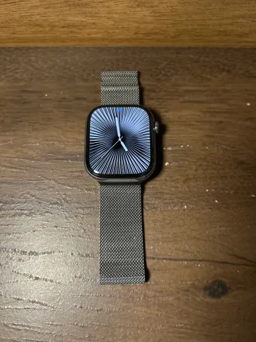 Apple Watch Series 10 Titanium 46mm GPS + Cellular Semi Novo,  preço negociável 