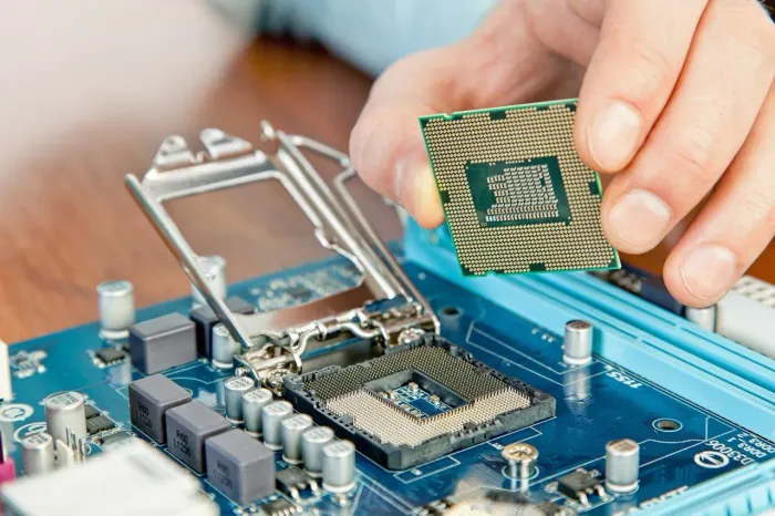 Concerto de Computadores e Notebooks 