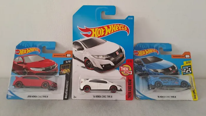 MT 3 Honda Civic Type R Hot Wheels '16 Azul + '16 Branco + 2018 Vermelho NOVOS E LACRADOS